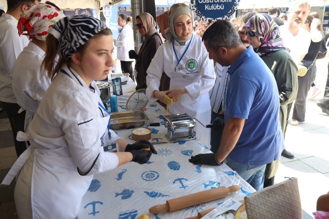 Kartepe Gastronomi Festivali’nde Atölyelere Yoğun İlgi (5)