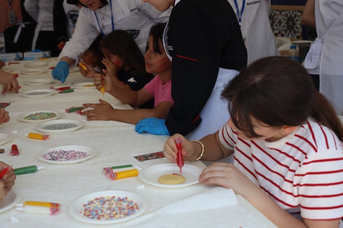 Kartepe Gastronomi Festivali’nde Atölyelere Yoğun İlgi (8)