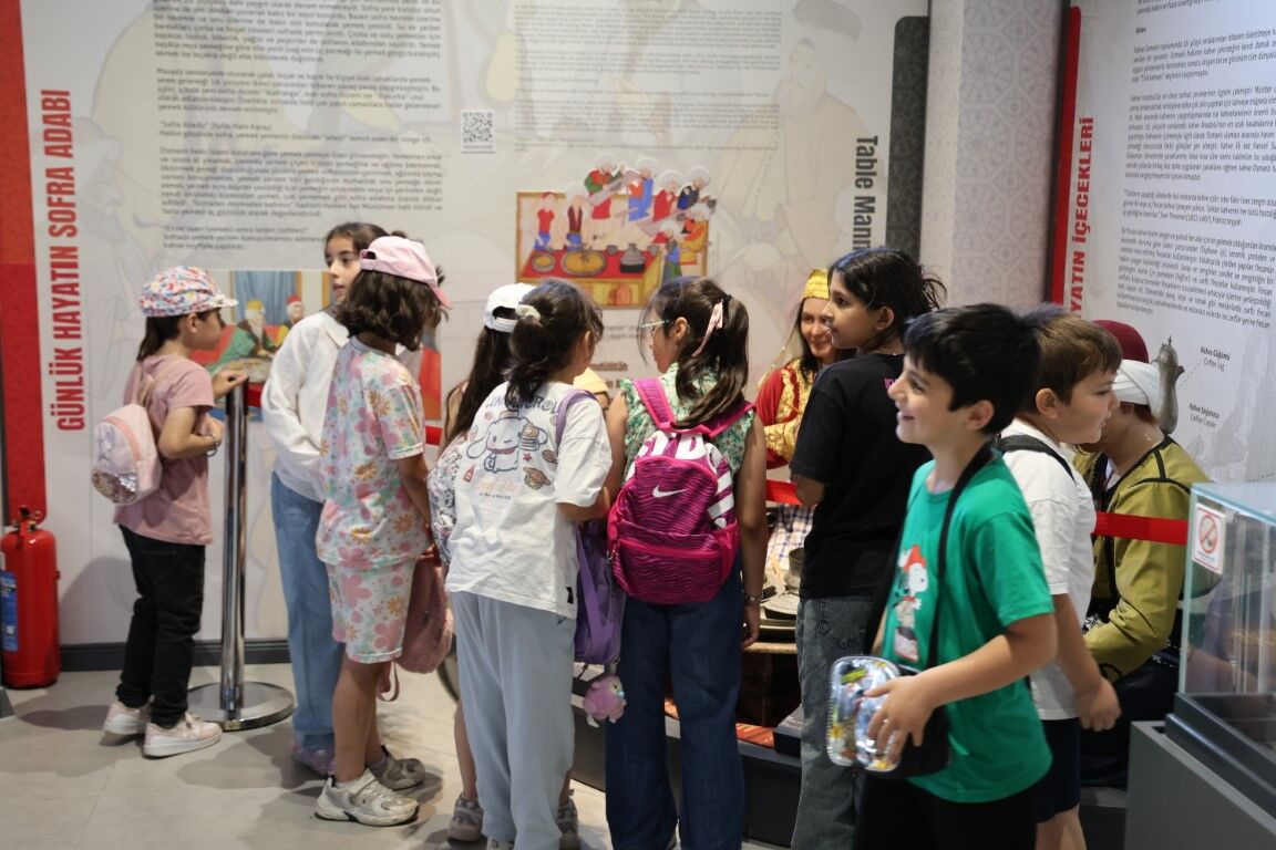 Osmanlı Günlük Yaşam Müzesi’nde Tarihle Buluşan Minikler (8)