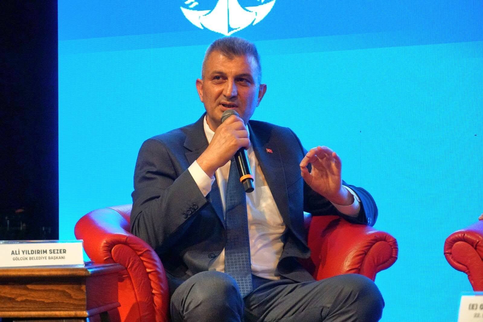Spot Gölcük Belediyesi Ve Piri Reis Üniversitesi Iş Birliğiyle Düzenlenen, Iki Gün Boyunca Mavi Vatan’ın Tarihi Köklerine Işık Tutan 100. Yılında Gölcük Tersanesi Ve Donanma Sempozyumu, Gerçekleştirilen Kapanış Oturu (4)