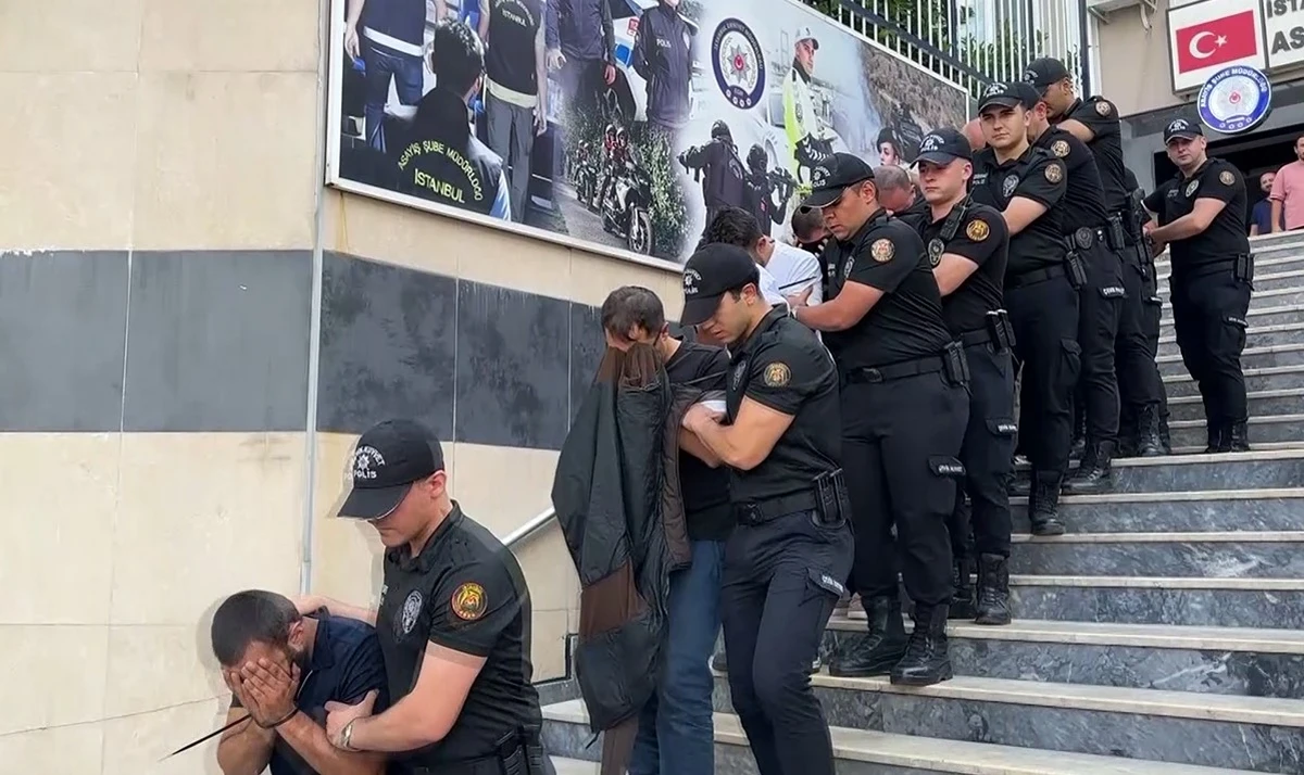 98B39C80 Boyle Kurnazlik Gorulmedi Saglam Arabalari Yapay Zekayla Pert Gosterip Milyarlik Vurgun Yaptilar