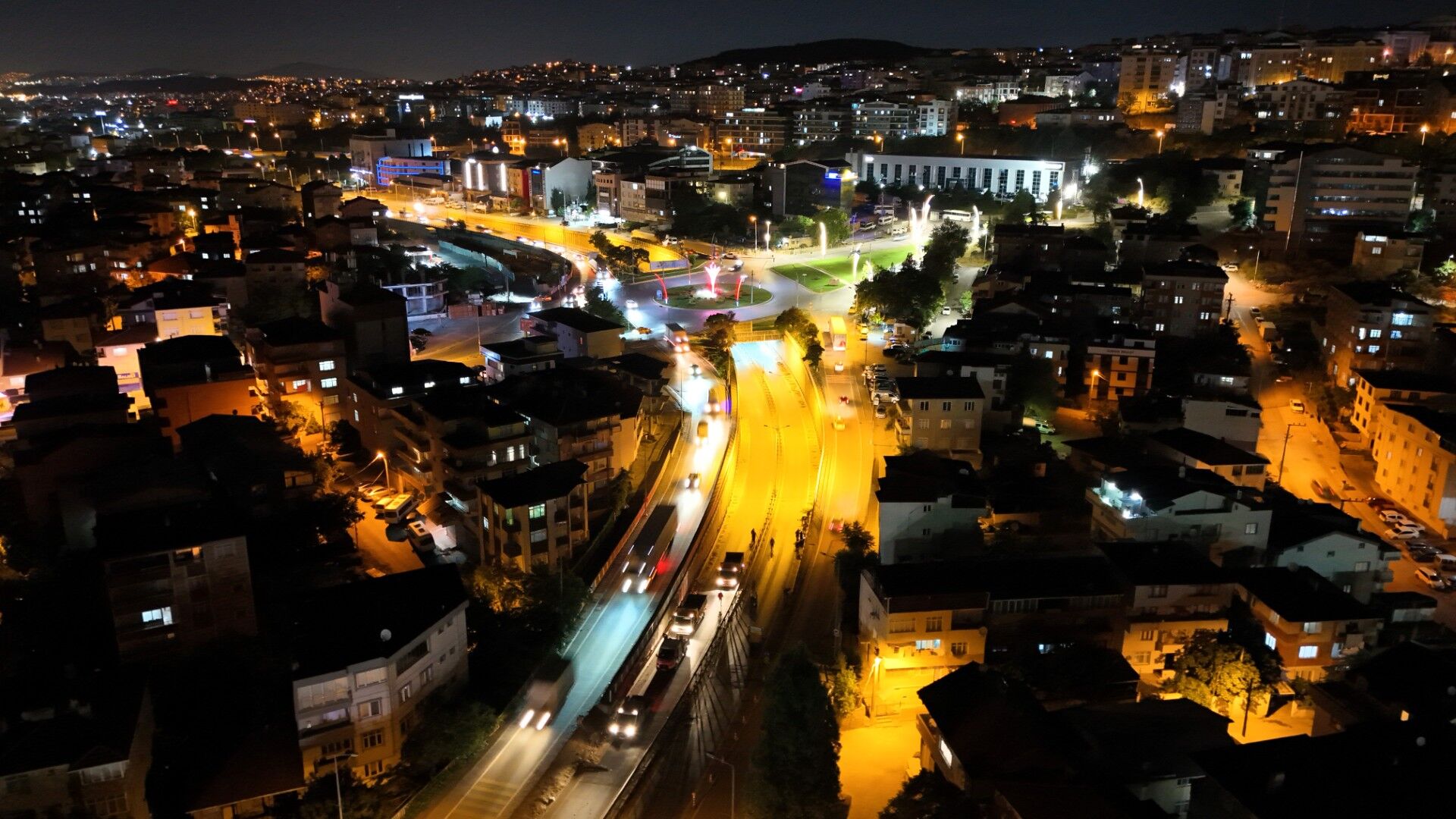 Eskihisar Feribot Yolu Alt Geçidi’nde Gece Mesaisi (12)