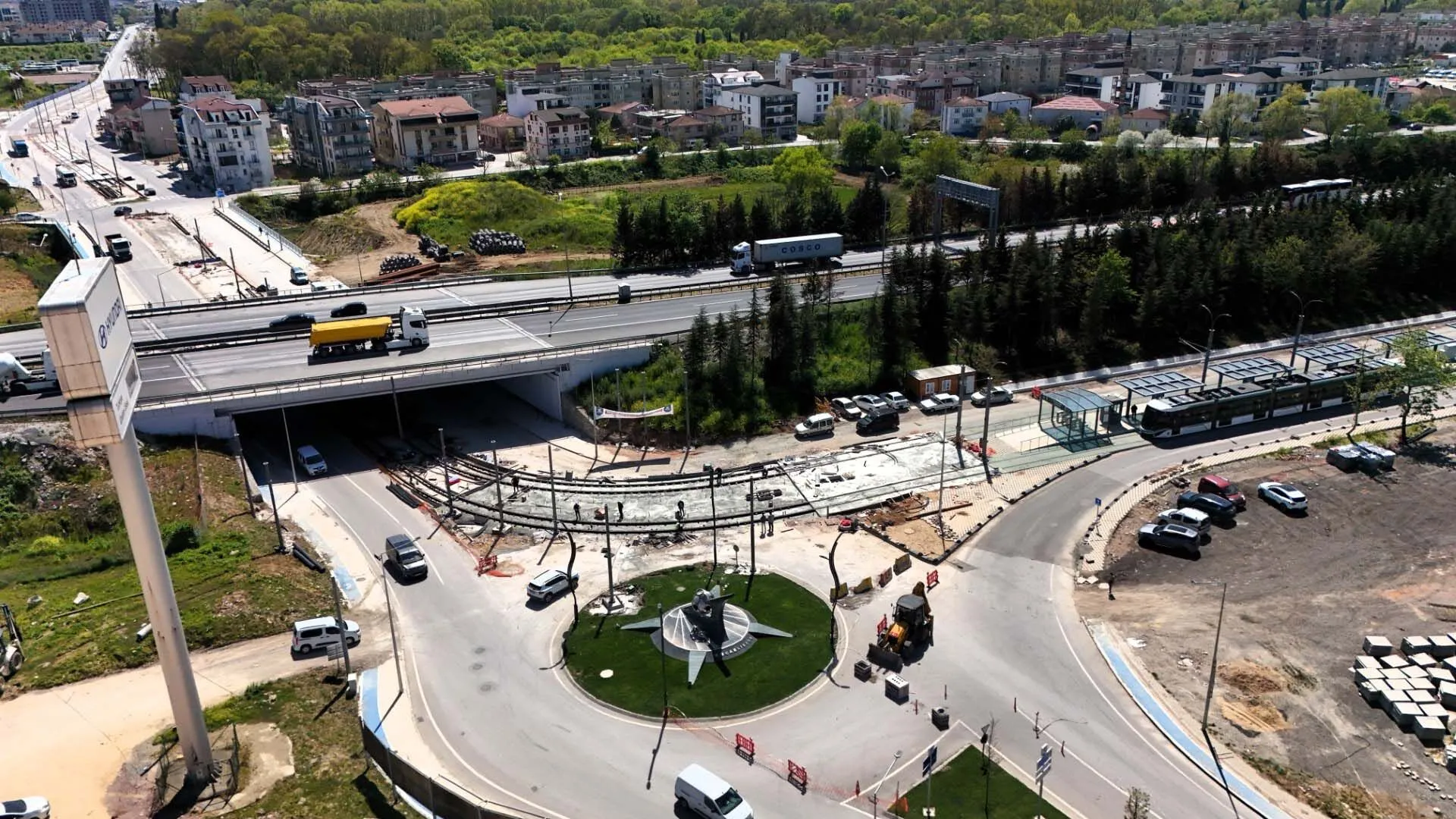 Kartepe Tramvay Hattinda Ilk Istasyon Tamam 51 Buyuk