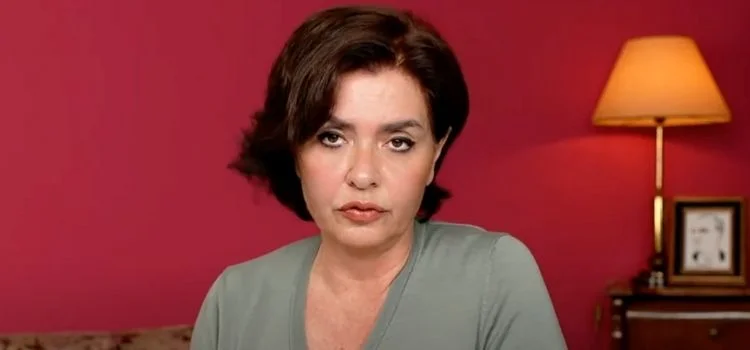 Özlem Gürses Ki̇mdi̇r, Kaç Yaşinda-1