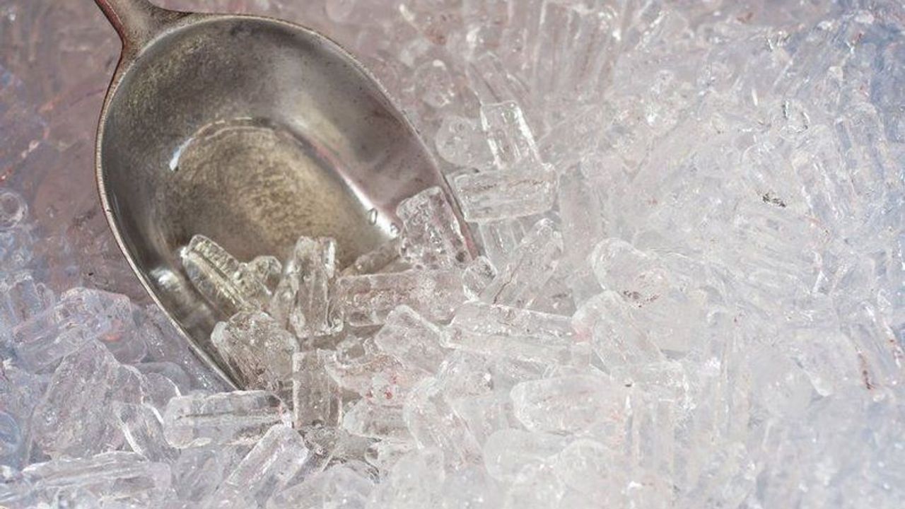 Buz Yeme İsteği Kansızlık Sebebi Olabilir