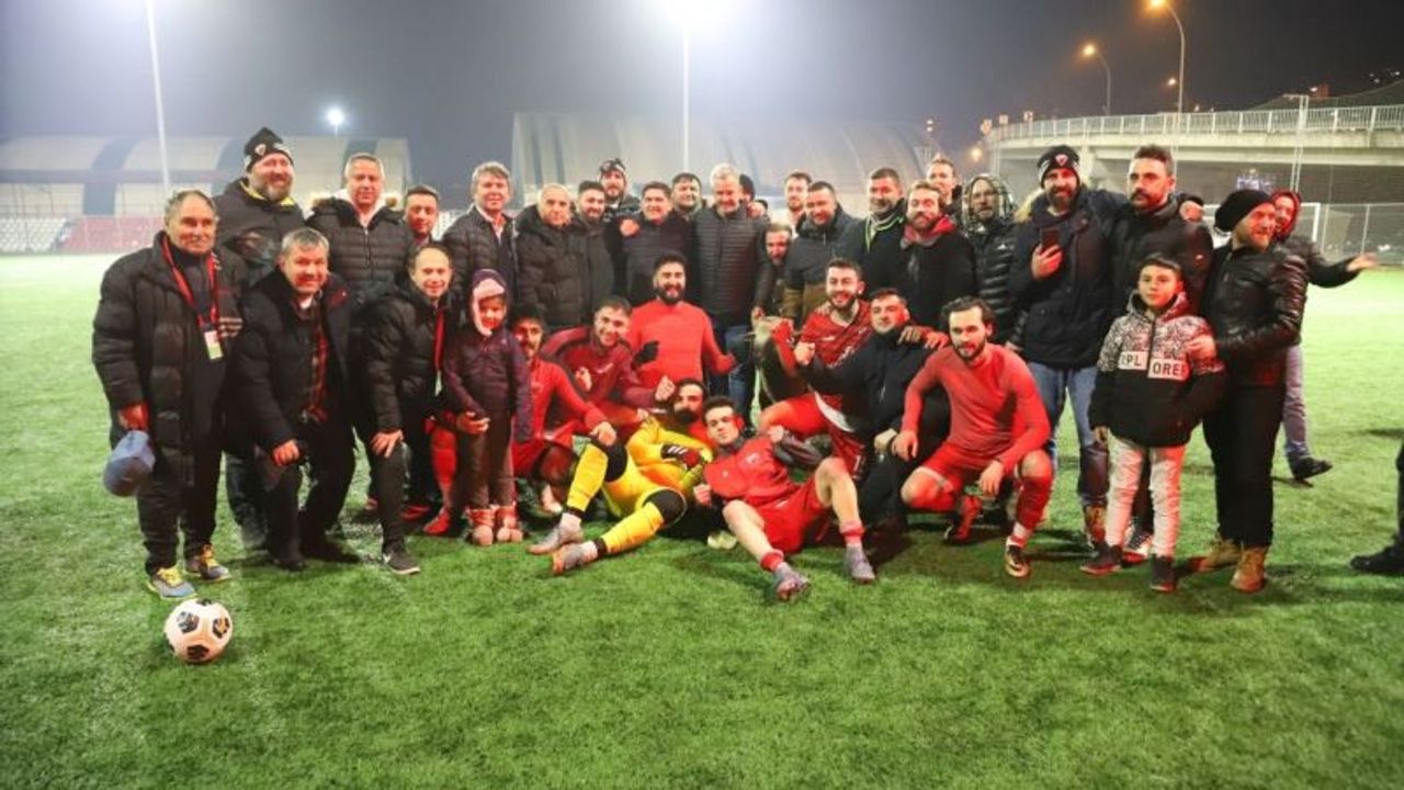 Eşmespor Tarihinde İlk Defa Süper Amatöre Yükseldi!