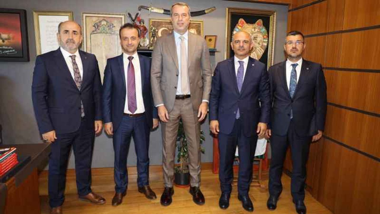 Şener Söğüt’ten milletvekillerine ziyaret!