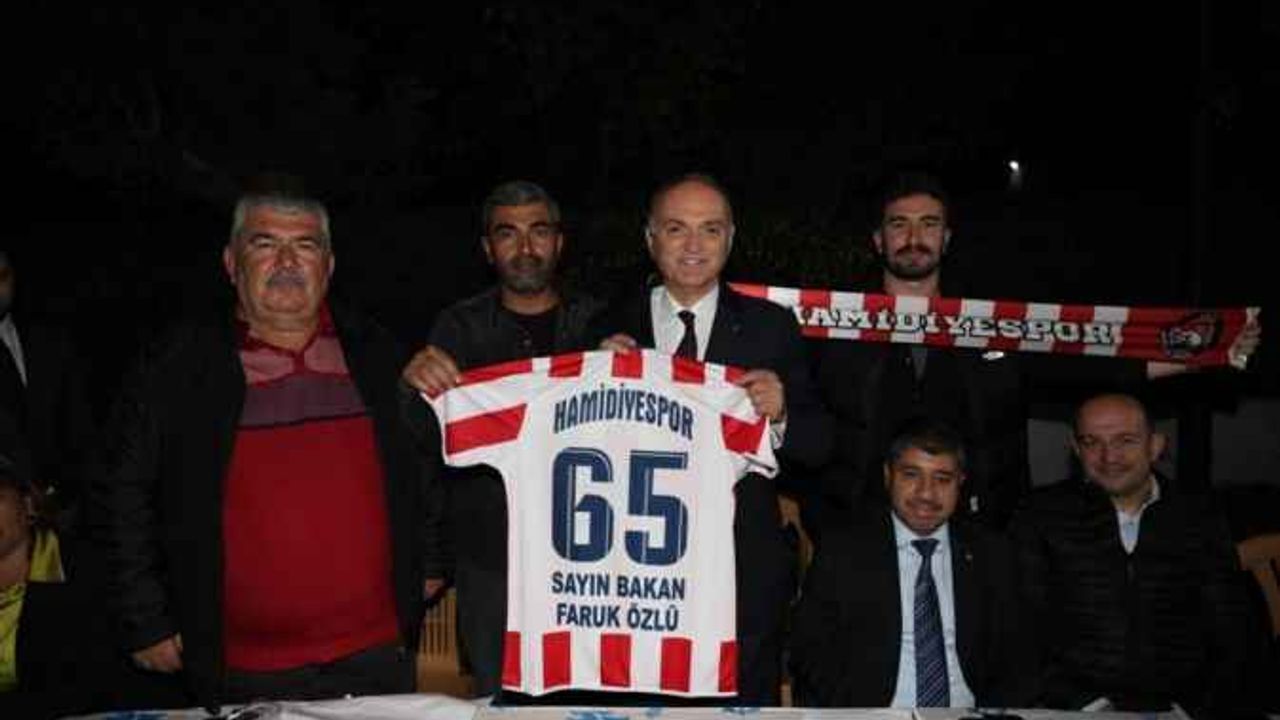 Başkan Özlü sıkılmadık el bırakmadı!