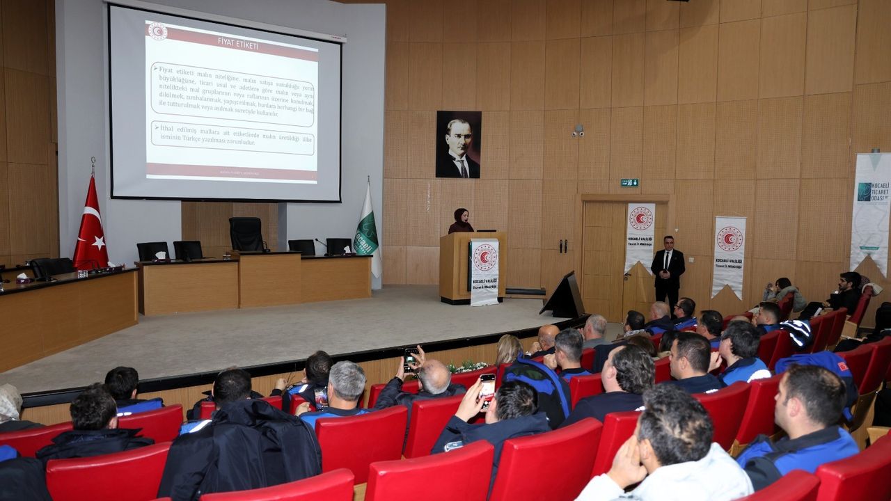 Kocaeli'de Zabıta Personeline Tüketici Hakları Eğitimi