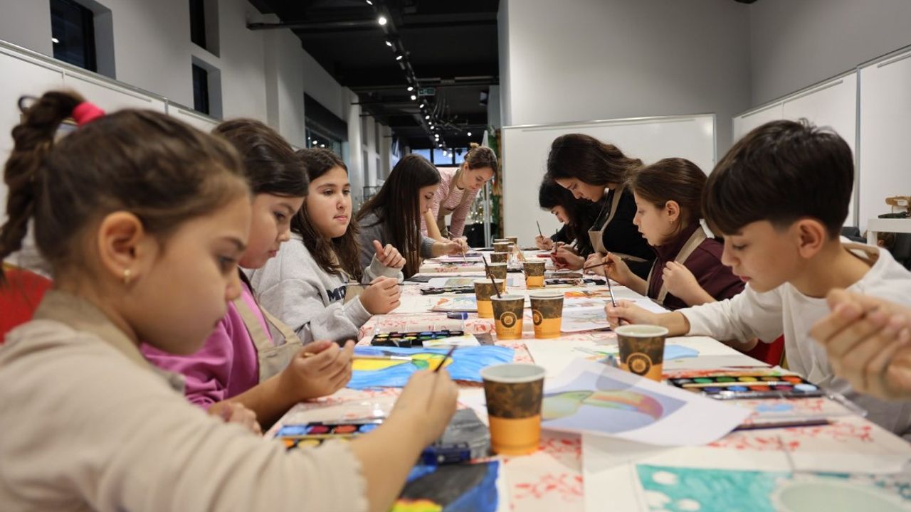 Kartepe’de Yarıyıl Tatili Sanatla Renklendi