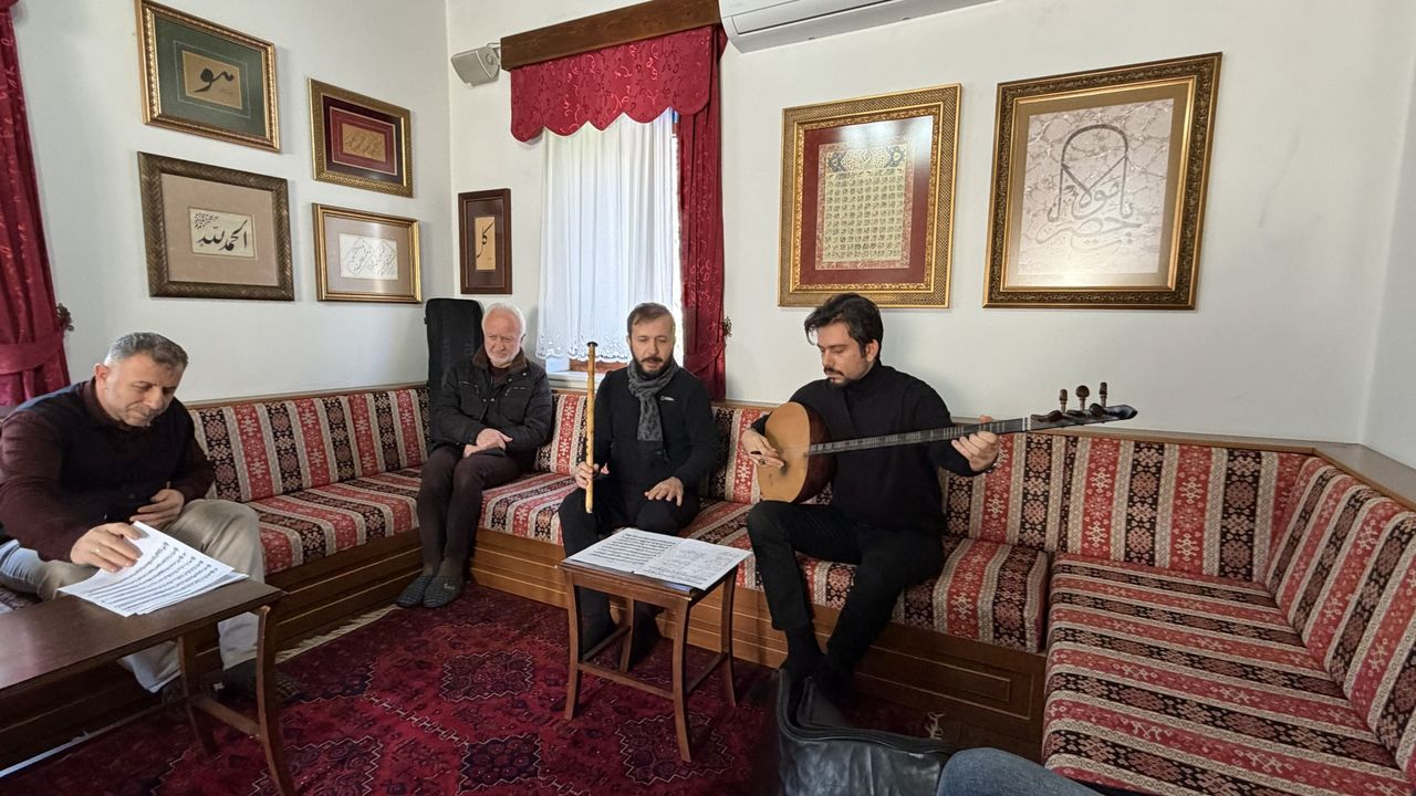 Saygınlar Kulübü Üyeleri Mevlevi Evi’nde Ağırlandı