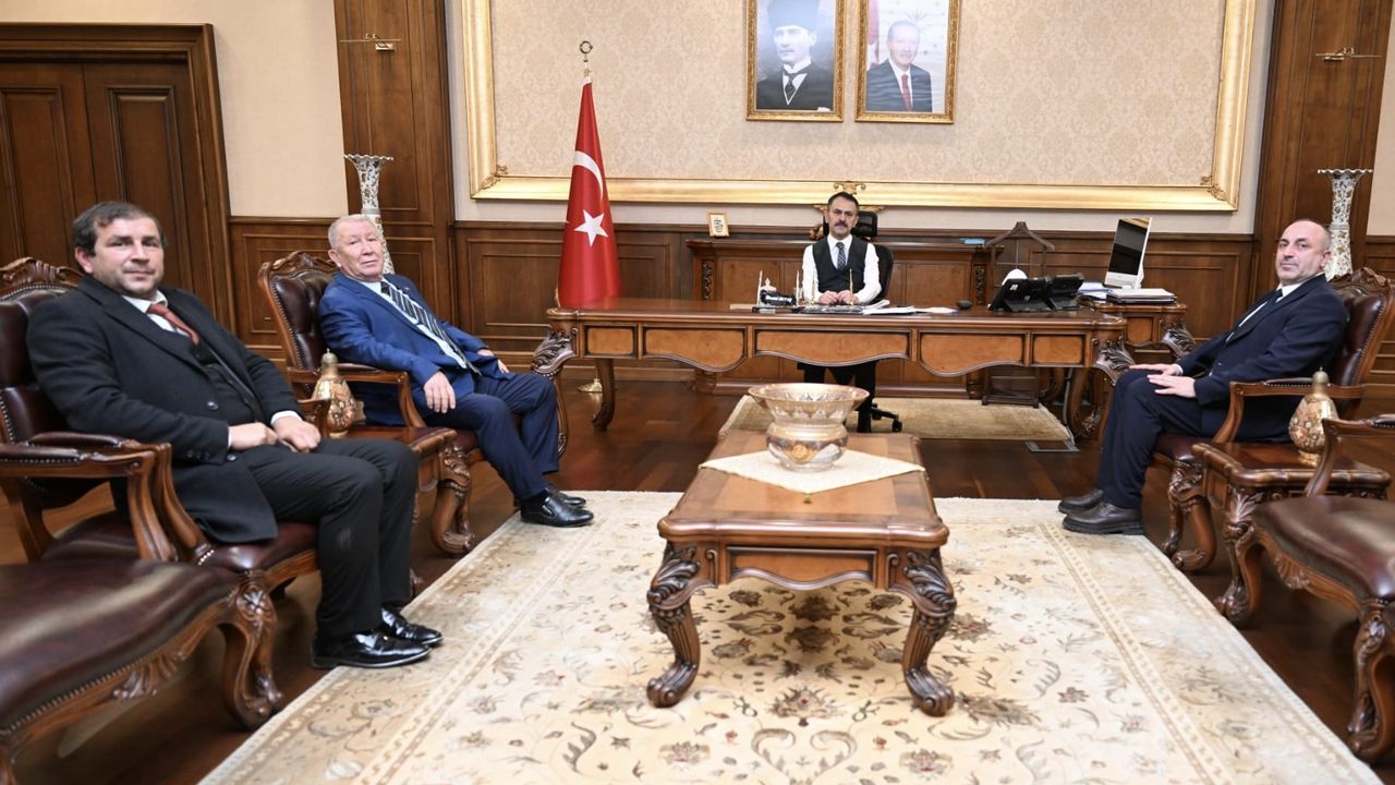 Vali Aktaş, Tekne ve Yatçılar Kooperatifi Heyetini Ağırladı