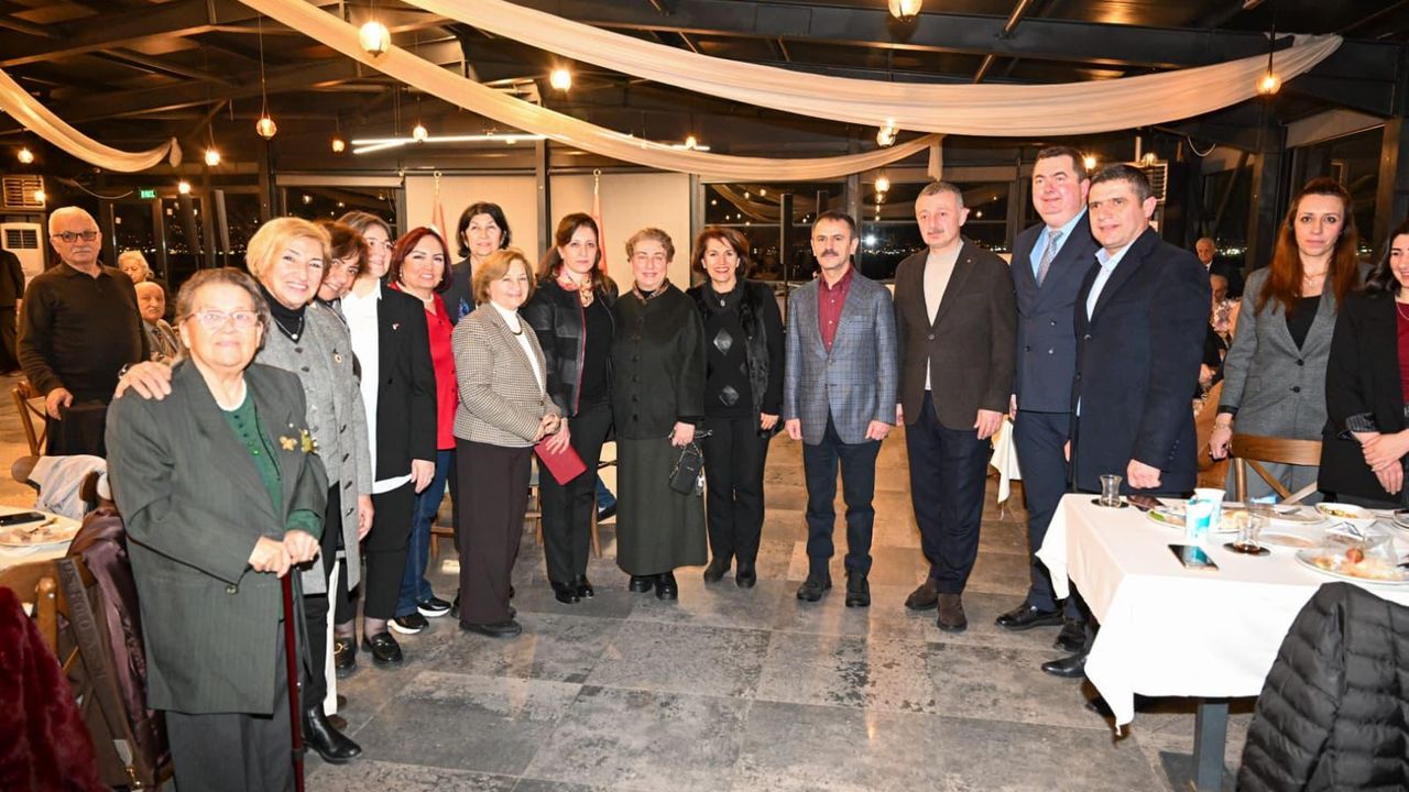 AKTAŞ VE BÜYÜKAKIN ÇİFTLERİ, HUZUREVİ SAKİNLERİYLE İFTAR SOFRASINDA BULUŞTU