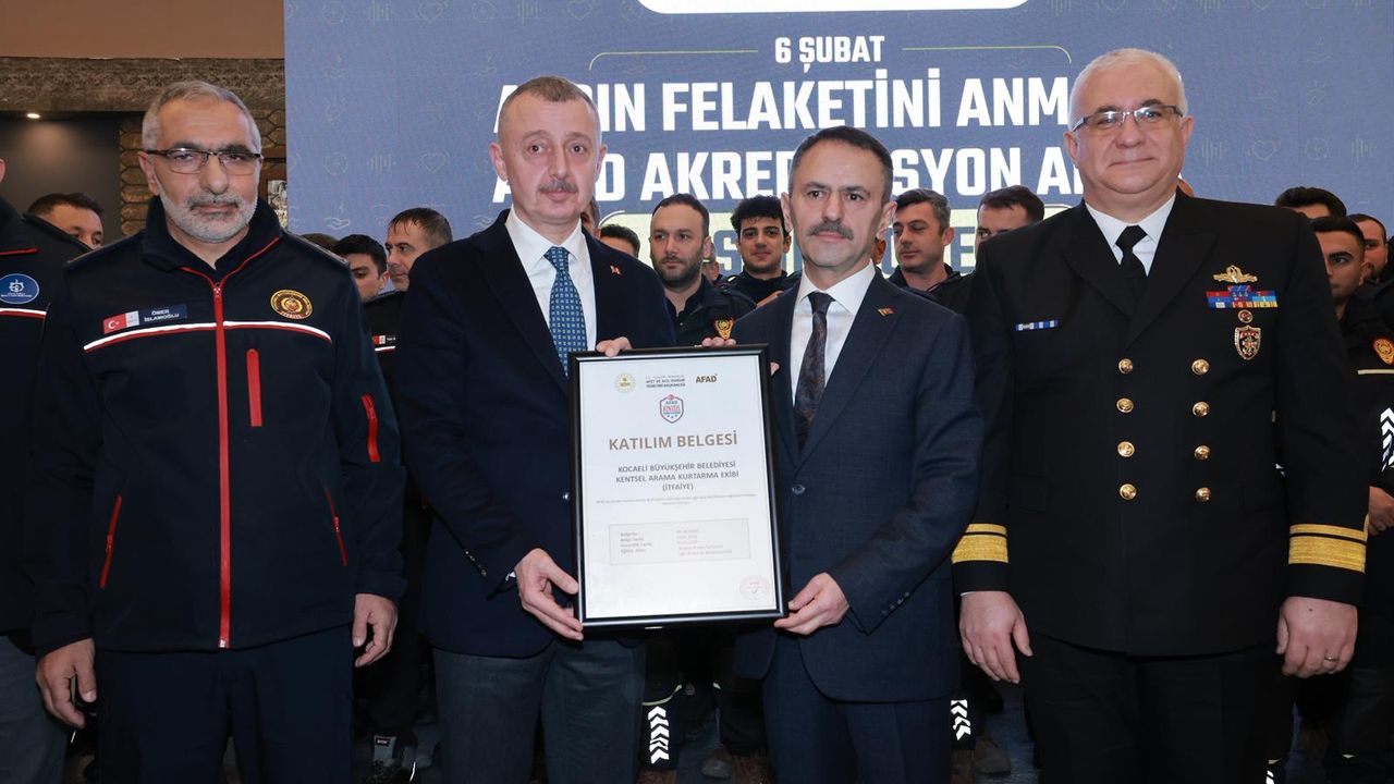 BÜYÜKAKIN: ASIL OLAN AFETLERE HAZIR ŞEHİRLER İNŞA ETMEK