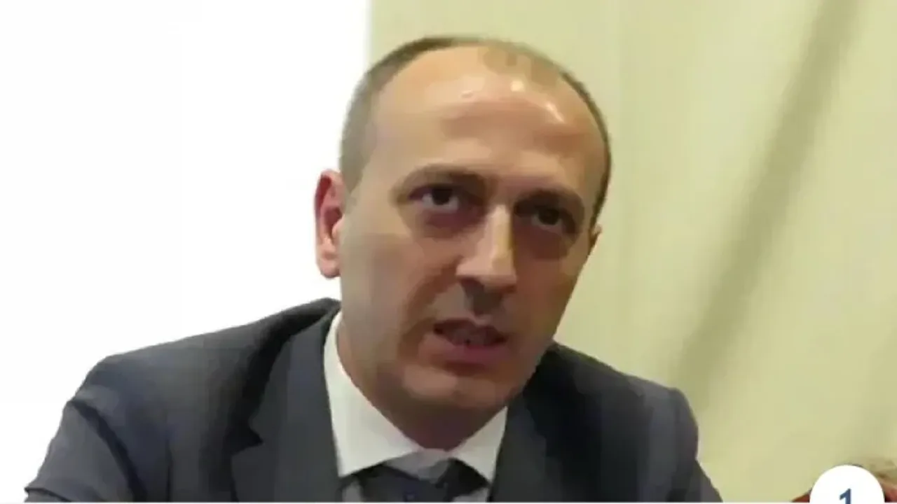 ALİ KAYA KİMDİR, KAÇ YAŞINDA? DİLEK İMAMOĞLUNUN KARDEŞİ ALİ KAYA NE İŞ YAPIYOR?