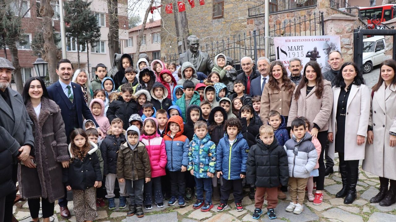 İZMİT BELEDİYESİ’NDEN ÇANAKKALE ZAFERİ’NE ANLAMLI ANMA