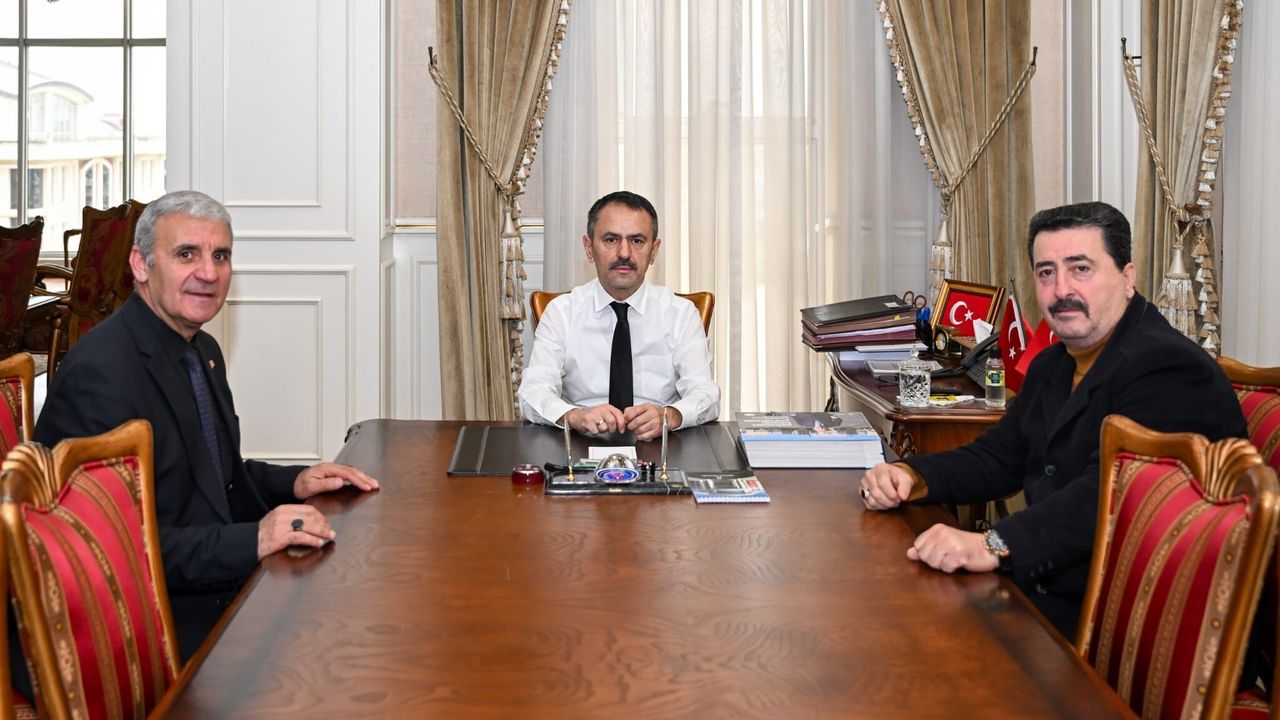 ERZURUMLULAR DERNEĞİ’NDEN VALİ AKTAŞ’A ZİYARET