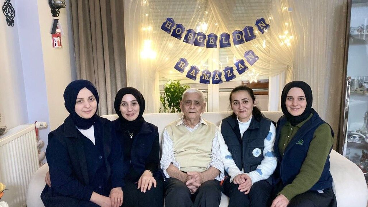 Kartepe’de Gönül Sofraları Kuruluyor: Alo Evlat’tan Anlamlı Ramazan Ziyaretleri