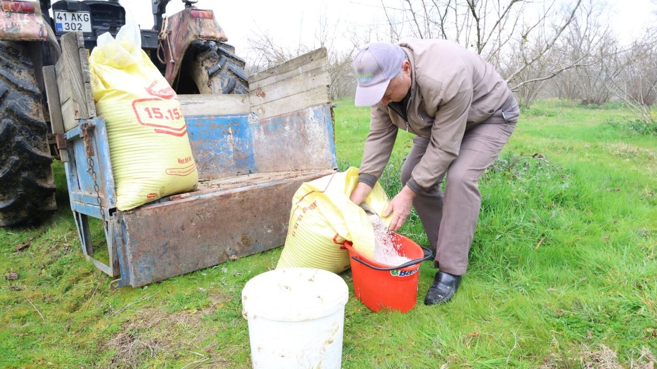KOCAELİ’DE ÇİFTÇİYE YÜZDE 50 HİBELİ GÜBRE DESTEĞİ