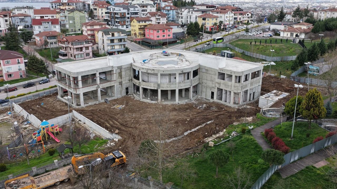 BAŞİSKELE’DE ÇOCUKLARA ÖZEL 2800 METREKARELİK YENİ KOMPLEKS YÜKSELİYOR