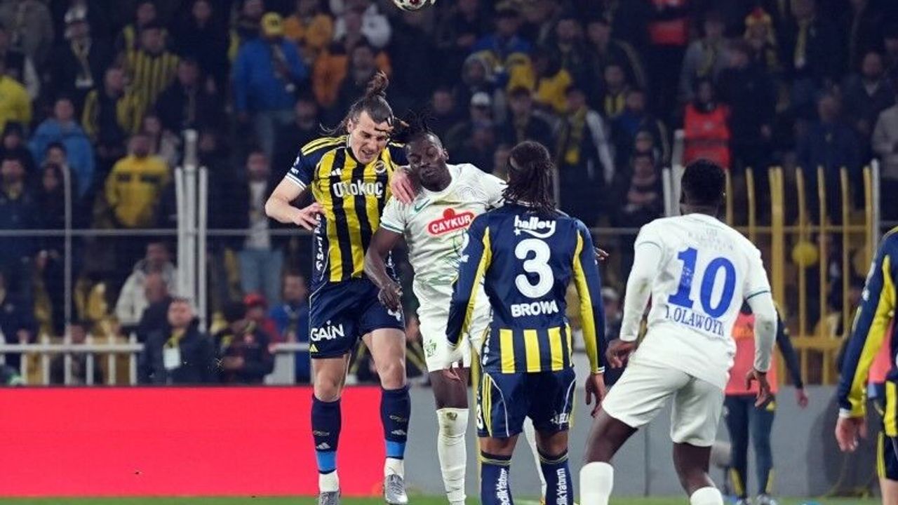 KADIKÖY’DE ŞOK! FENERBAHÇE 90+8’DE YIKILDI