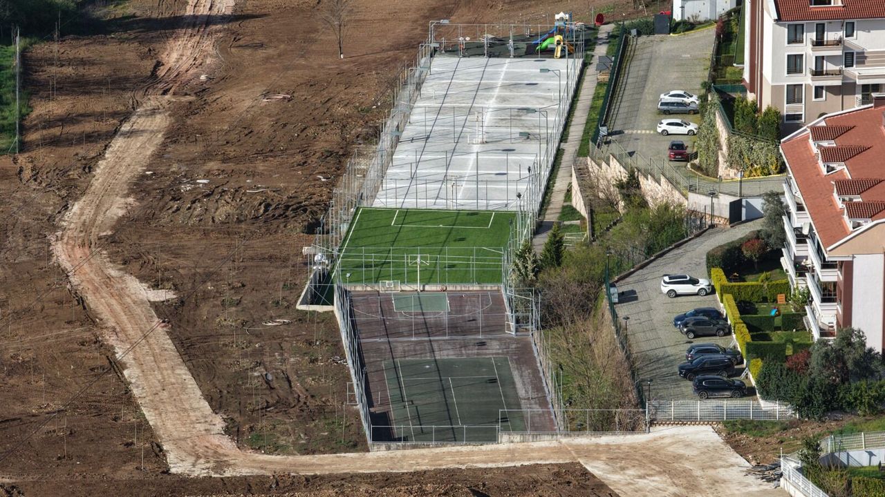 BAŞİSKELE’DE 63 BİN METREKARELİK DEV PROJE: YEŞİLYURT MİLLET BAHÇESİ YÜKSELİYOR