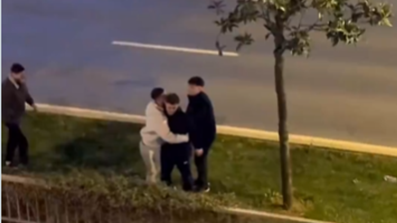 ÜMRANİYE’DE FECİ KAZA: YAYA İKİ ARACIN ALTINDA CAN VERDİ