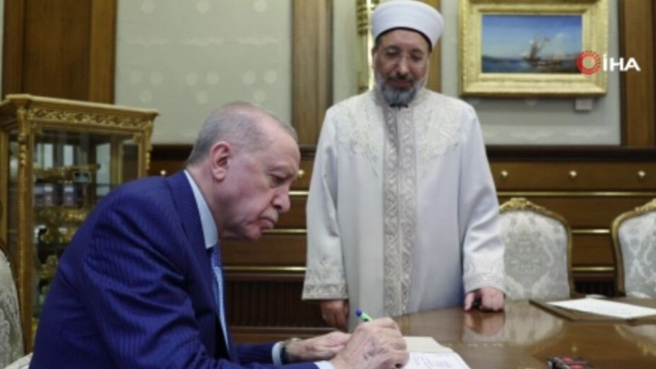 CUMHURBAŞKANI ERDOĞAN’DAN KURBAN BAĞIŞI