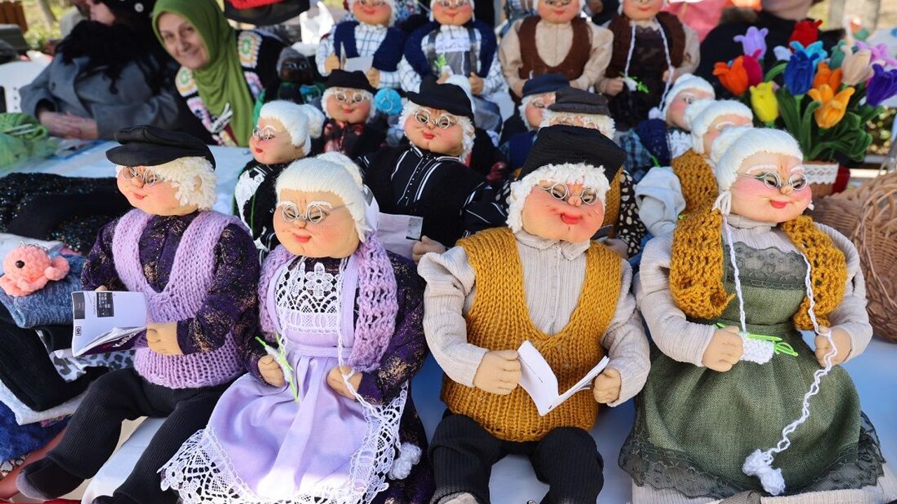 KOMEK SEPETİ FESTİVALİNE YOĞUN İLGİ! KADIN EMEĞİ ORMANDA BULUŞTU