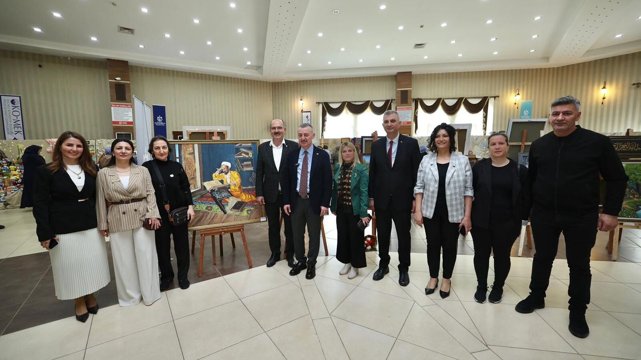 KO-MEK GÖLCÜK SERGİSİ AÇILDI! “BİZ BİRLİKTE TÜRKİYE’YİZ” TEMASIYLA BÜYÜK İLGİ