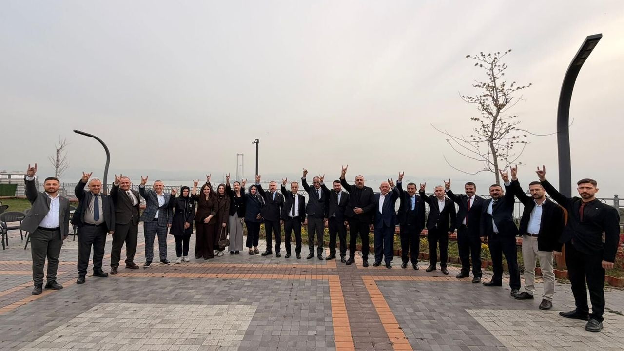 MHP KOCAELİ DİLOVASI’NDA SAHAYA İNDİ: TÜM GÜNDEM MASADA