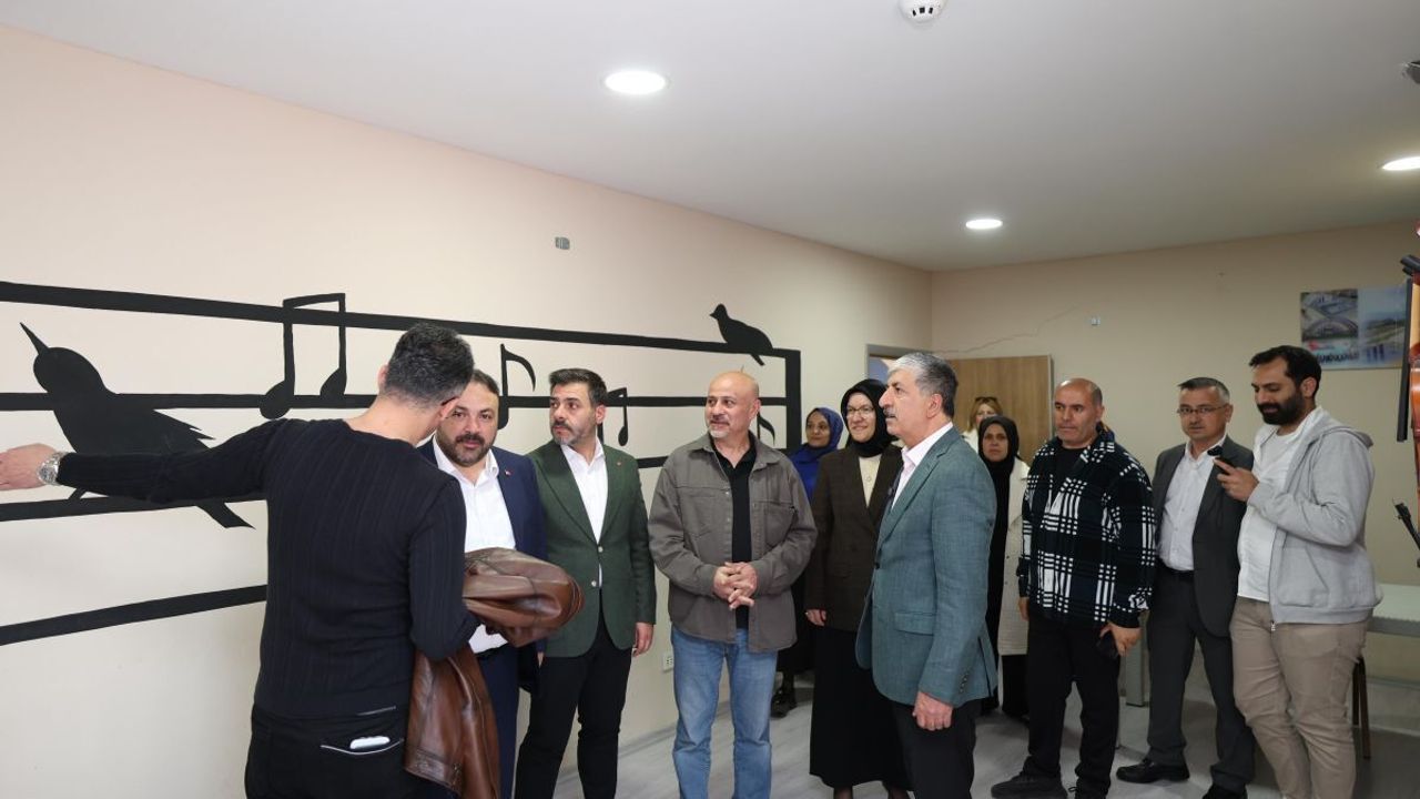 TAVŞANCIL ÇOCUK OYUN EVİ YENİLENDİ! MİNİKLER İÇİN ÜCRETSİZ HİZMETE AÇILDI