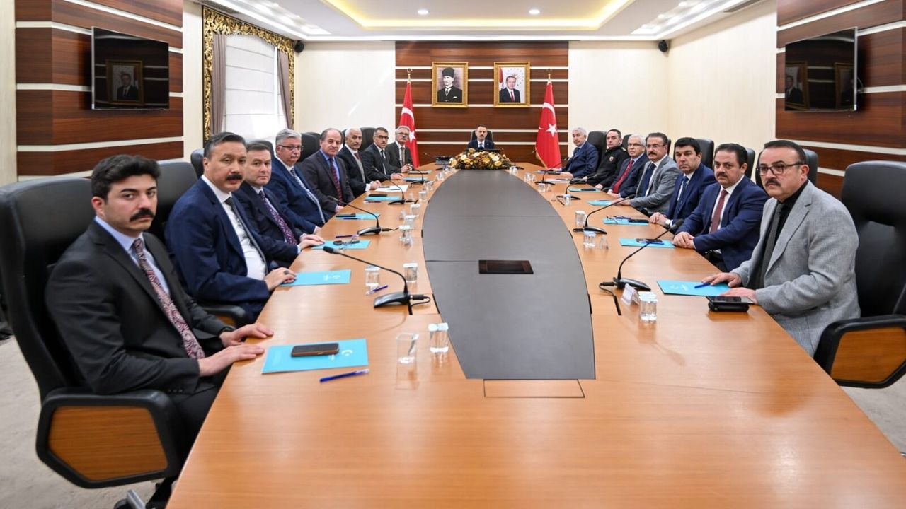 KOCAELİ’DE OKUL GÜVENLİĞİ MASAYA YATIRILDI