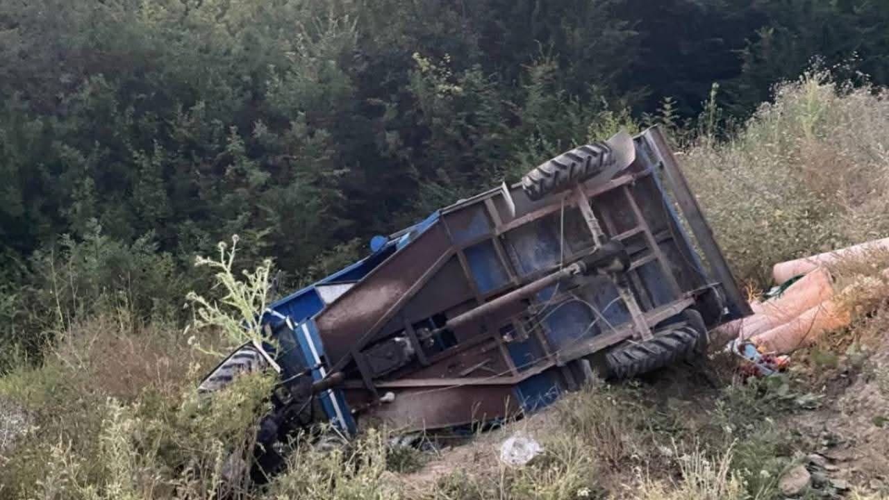 PATPAT DEVRİLDİ: 5 KİŞİ YARALANDI