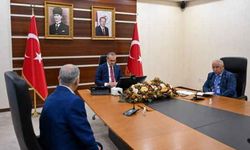 Vali Yavuz, "Halk Günü" buluşmasında vatandaşların taleplerini dinledi