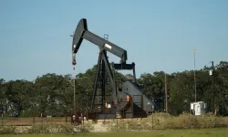 BRENT PETROLÜN VARİL FİYATI SON 4 YILIN EN DÜŞÜK SEVİYESİNDE 