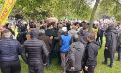 1 Mayıs Mitinginde ‘Atatürk’ Sloganı Tartışması Kavgaya Dönüştü