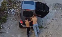 Babalarının Arabasını Kaçırdılar; Verdikleri Cevap Güldürdü!