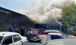 İzmit Sanayi Sitesi'nde Yangın ; Göz gözü Görmedi!