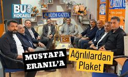 Mustafa Eranıl’a, Ağrılılardan Plaket