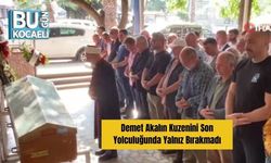Demet Akalın Kuzenini Son Yolculuğunda Yalnız Bırakmadı