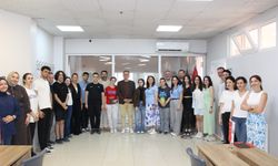 Bilgi Köprüsü, Lise Mezunu Başarılı Öğrencilerini Ödüllendirdi