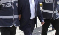 Kendisini Polis Olarak Tanıttı 70 Yaşındaki Kadının Altınlarını Gasbetti