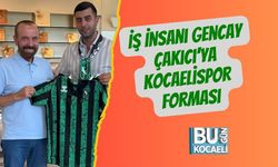 İş İnsanı Gencay Çakıcı’ya Kocaelispor Forması