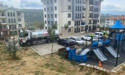 Büyükşehir’den Çocuk Parklarına Düzenli Temizlik