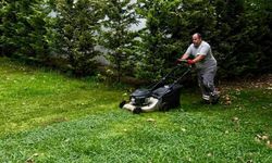 Körfez’de Park ve Bahçelerde Bakım Çalışmaları Hız Kesmeden Sürüyor