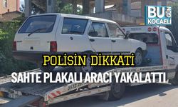 Polisin Dikkati Sahte Plakalı Aracı Yakalattı