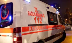 Kontrolden Çıkan Otomobil Kafeteryaya Girdi