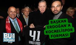 Başkan Erdoğan’a Kocaelispor Forması