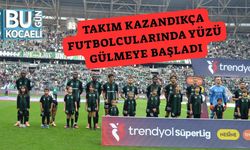Takım Kazandıkça Futbolcuların da Yüzü Gülmeye Başladı